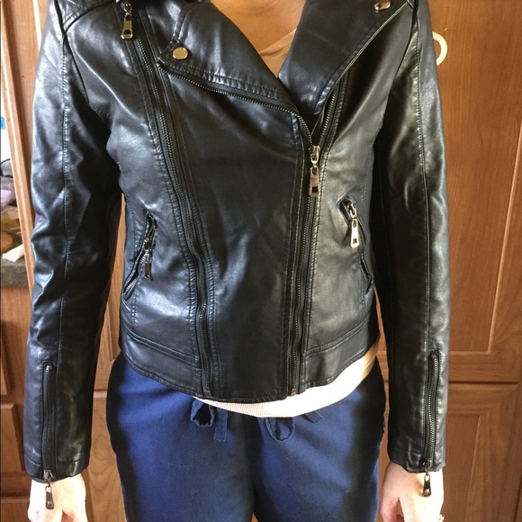 Jacket - Picture 3 of 4